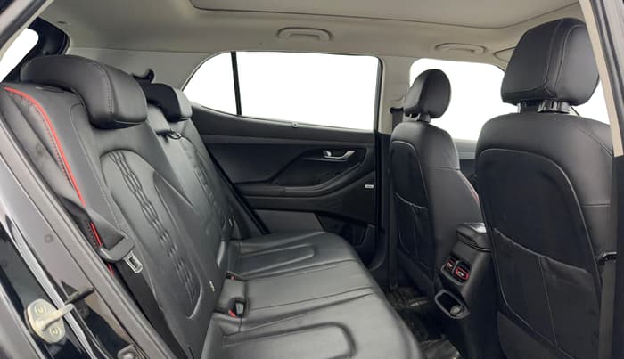 2020 Hyundai Creta SX (O) 1.4 TURBO DCT, Petrol, Automatic, 37,960 km, Right Side Rear Door Cabin