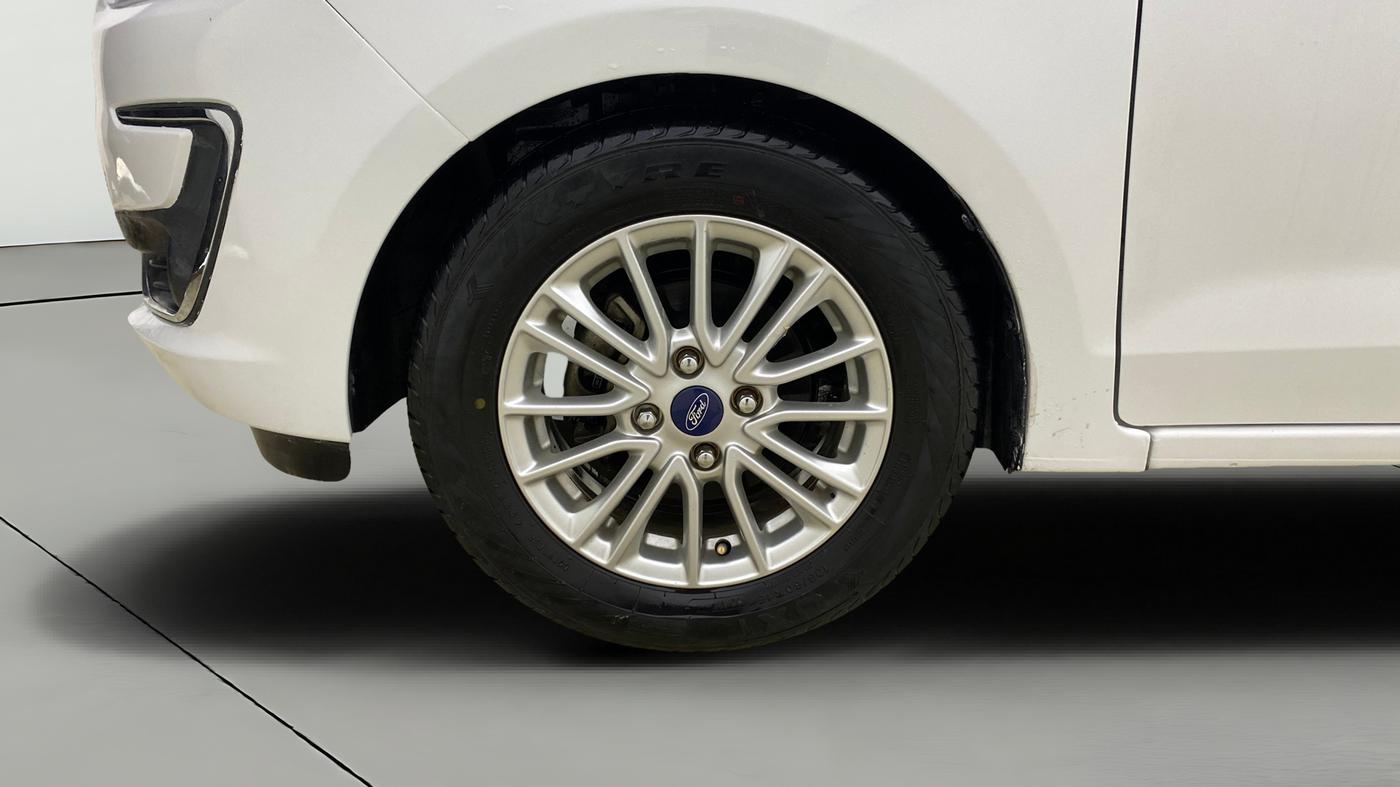 2019 Ford Figo Aspire TITANIUM 1.2 PETROL, Petrol, Manual, 1,06,148 km, Left Front Wheel