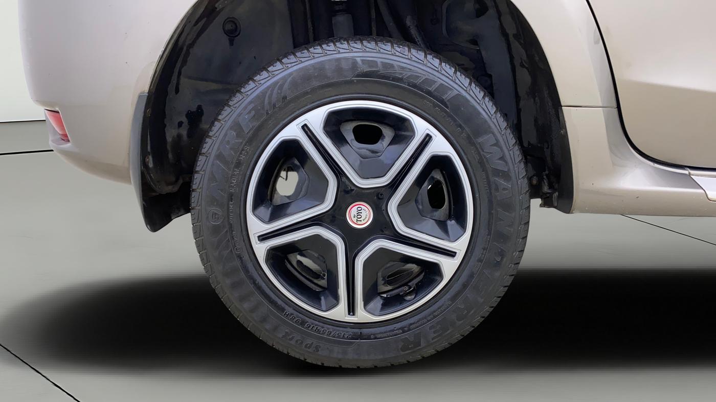 2016 Nissan Terrano XL (P), Petrol, Manual, 38,251 km, Right Rear Wheel