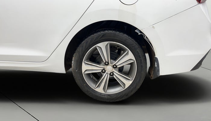 2019 Hyundai Verna 1.6 VTVT SX + AT, Petrol, Automatic, 51,901 km, Left Rear Wheel