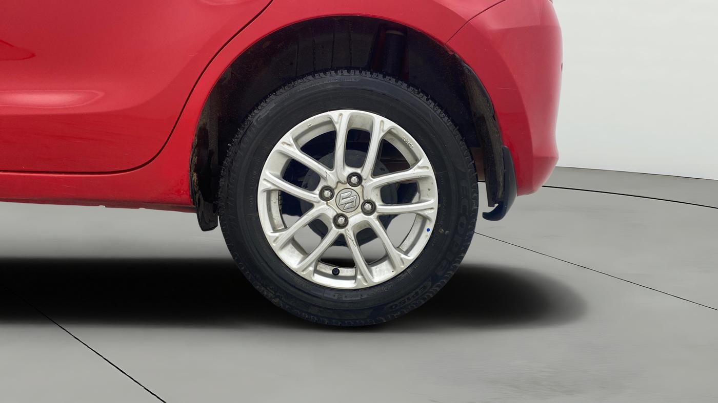 2023 Maruti Swift ZXI CNG, CNG, Manual, 28,512 km, Left Rear Wheel
