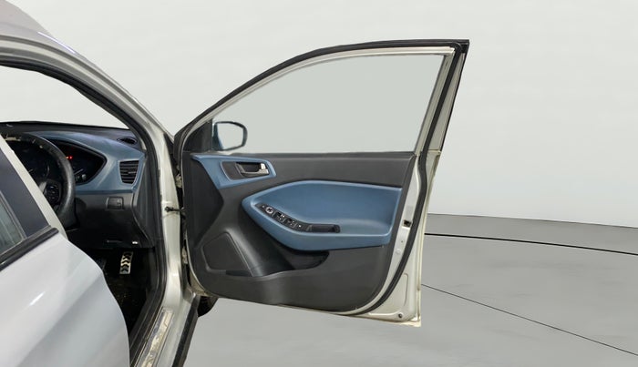 2016 Hyundai i20 Active 1.2 S, Petrol, Manual, 86,660 km, RHS Front Door