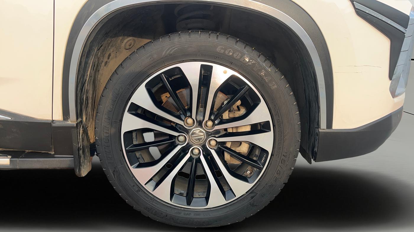 2021 MG HECTOR SHARP 2.0 DIESEL, Diesel, Manual, 44,283 km, Right Front Wheel