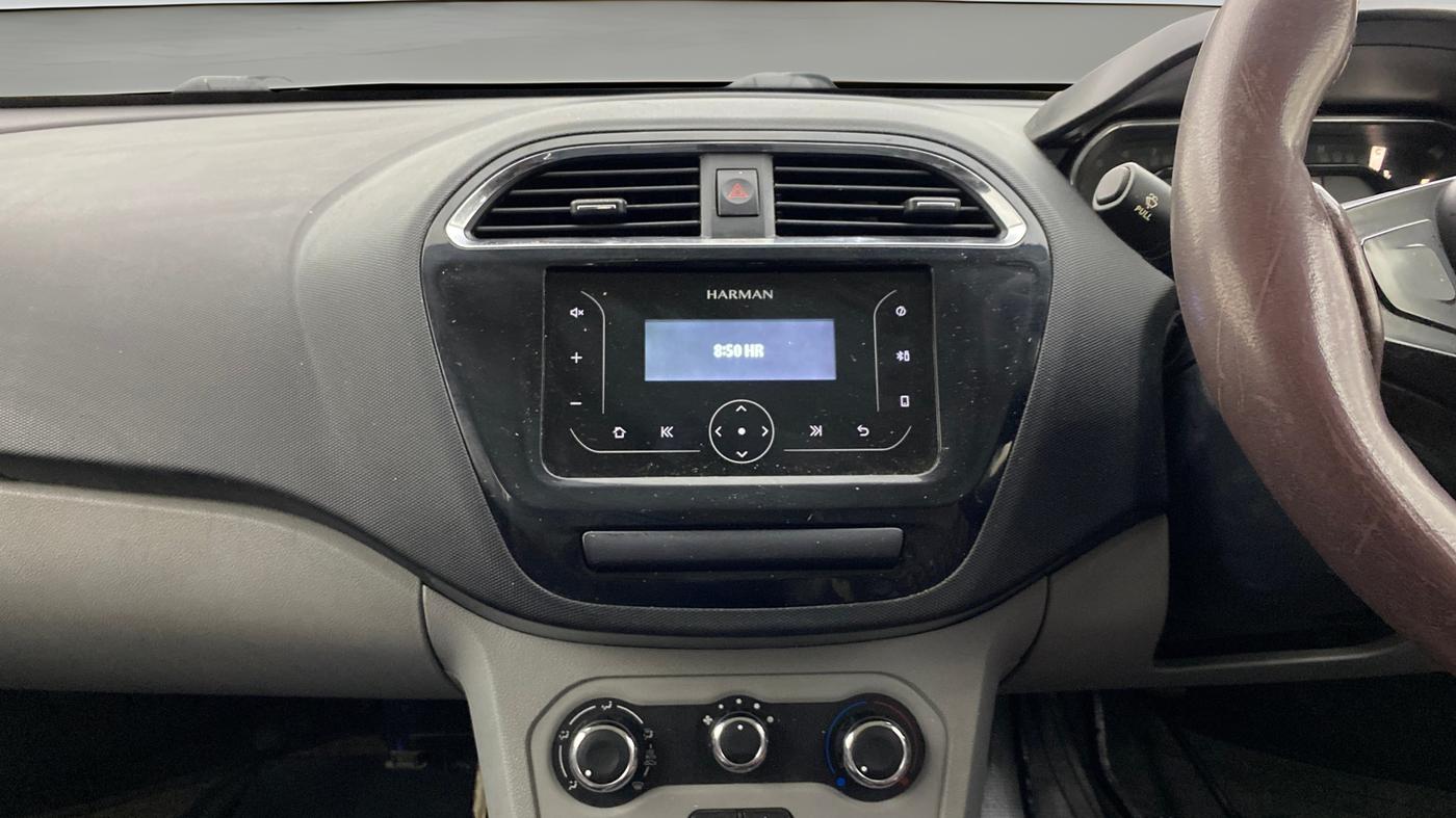 2020 Tata Tiago XT PETROL, Petrol, Manual, 31,698 km, Air Conditioner