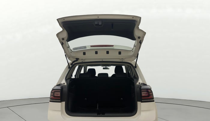 2021 Volkswagen TAIGUN GT 1.5 TSI MT, Petrol, Manual, 4,214 km, Boot Door Open