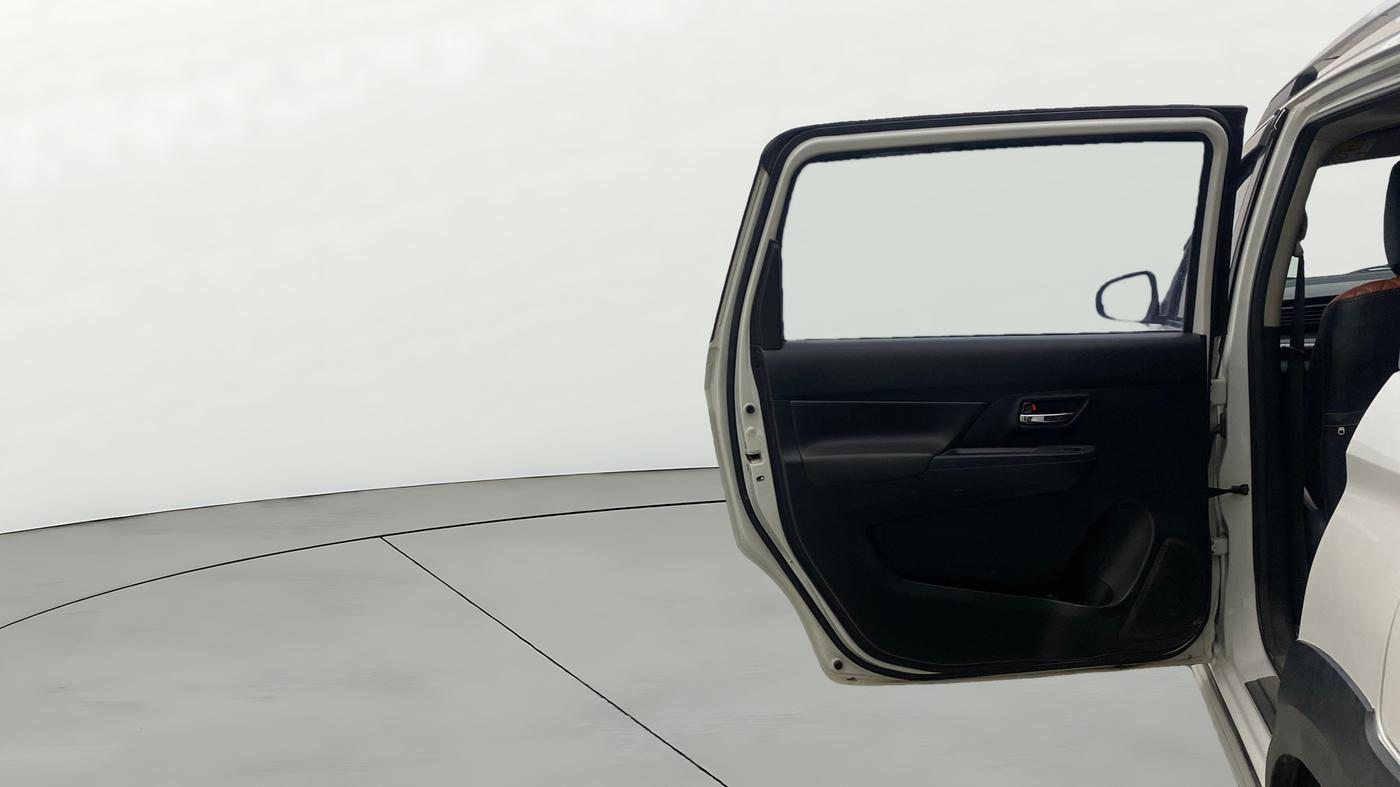2022 Maruti XL6 ZETA MT, Petrol, Manual, 1,05,437 km, LHS Rear Door