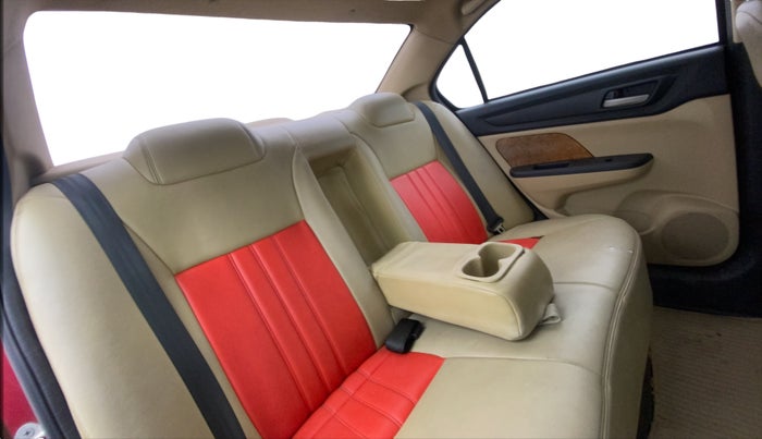 2018 Honda Amaze 1.2L I-VTEC V CVT, Petrol, Automatic, 71,839 km, Right Side Rear Door Cabin