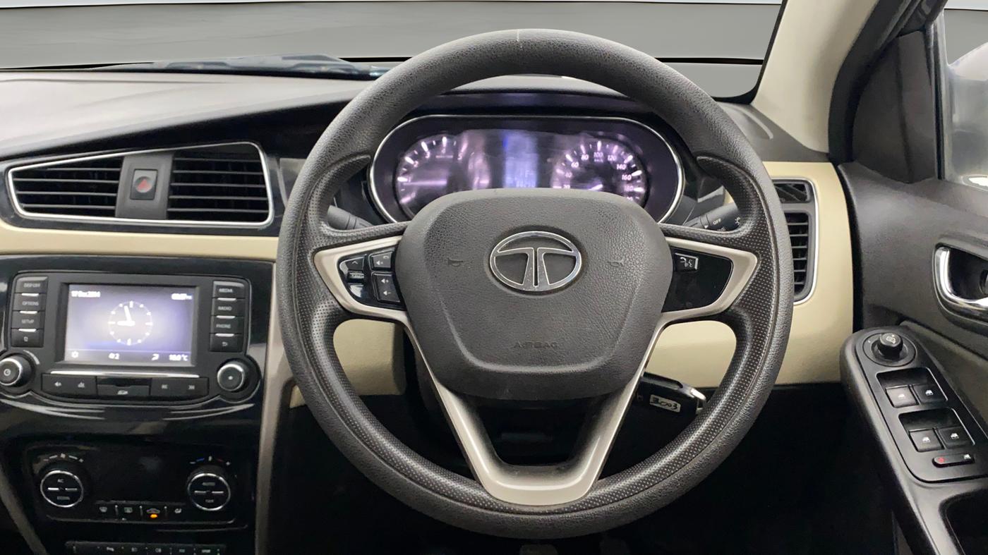 2016 Tata Zest XT PETROL, Petrol, Manual, 66,245 km, Steering Wheel Close Up
