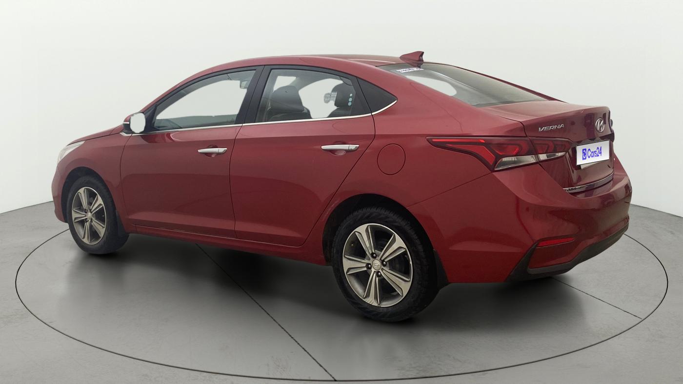 2019 Hyundai Verna 1.6 CRDI SX (O) AT, Diesel, Automatic, 96,750 km, Left Back Diagonal