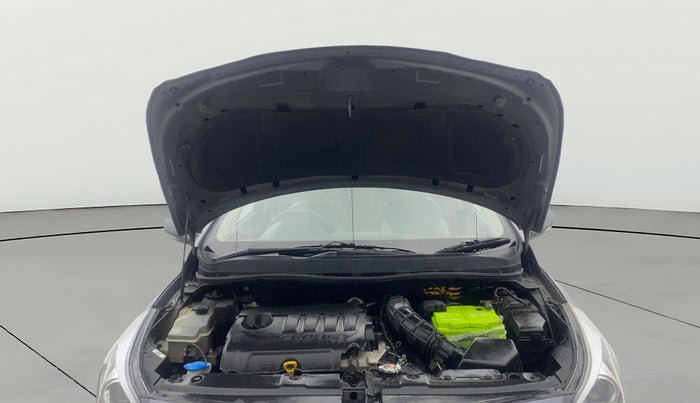 2015 Hyundai Verna FLUIDIC 1.6 CRDI S 4S, Diesel, Manual, 1,11,010 km, Open Bonet