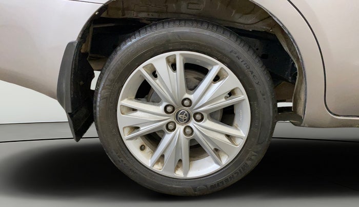 2019 Toyota Innova Crysta 2.7 ZX AT 7 STR, Petrol, Automatic, 89,791 km, Right Rear Wheel