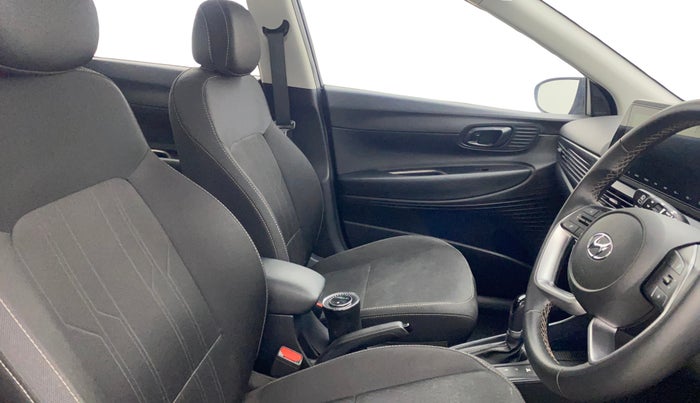 2021 Hyundai NEW I20 ASTA 1.2 AT, Petrol, Automatic, 29,967 km, Right Side Front Door Cabin