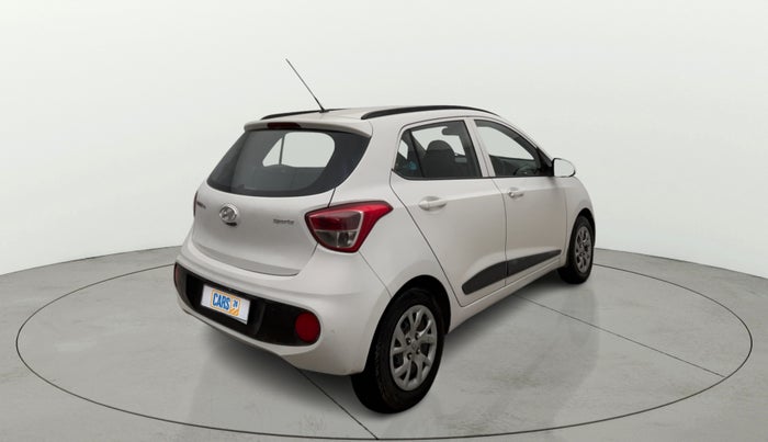 2018 Hyundai Grand i10 SPORTZ 1.2 KAPPA VTVT, Petrol, Manual, 36,069 km, Right Back Diagonal