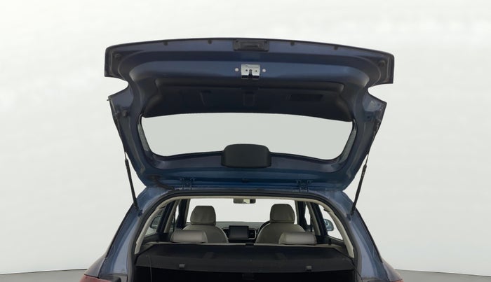 2020 Hyundai VENUE SX 1.0 TURBO, Petrol, Manual, 60,493 km, Boot Door Open