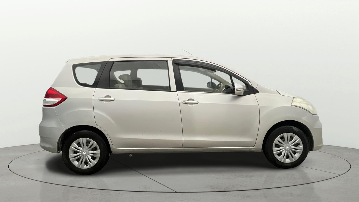2017 Maruti Ertiga VXI CNG, CNG, Manual, 1,23,061 km, Right Side View