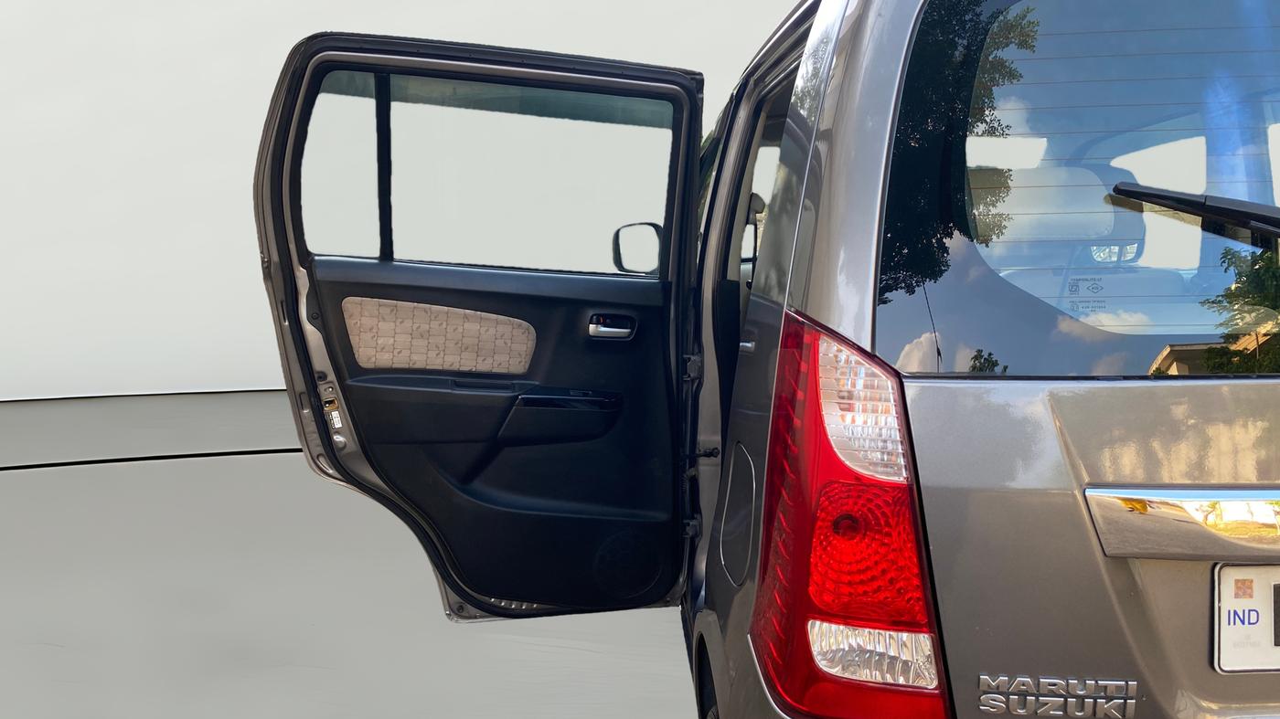 2017 Maruti Wagon R 1.0 VXI, Petrol, Manual, 22,794 km, LHS Rear Door