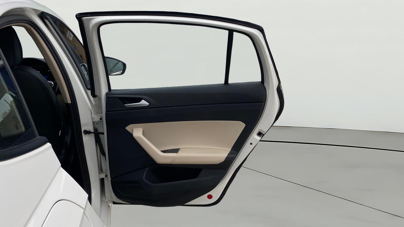 2025 Volkswagen VIRTUS Highline Plus 1.0 TSI MT, Petrol, Manual, 16,951 km, RHS Rear Door