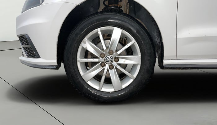 2020 Volkswagen Polo TRENDLINE 1.0L, Petrol, Manual, 66,518 km, Left Front Wheel