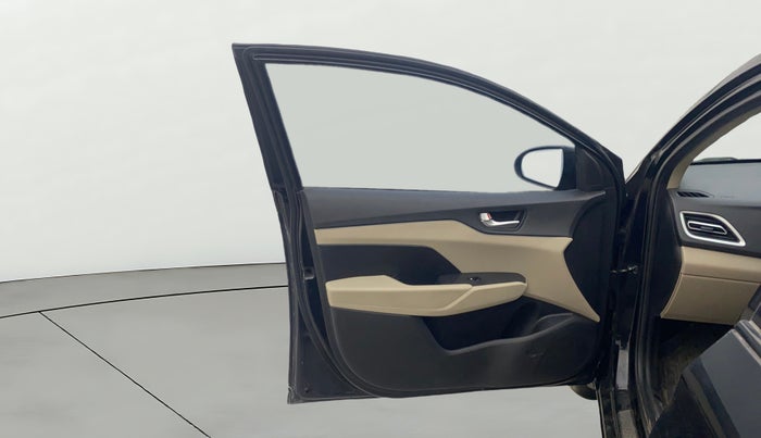 2020 Hyundai Verna SX 1.5 VTVT IVT, Petrol, Automatic, 95,956 km, LHS Front Door