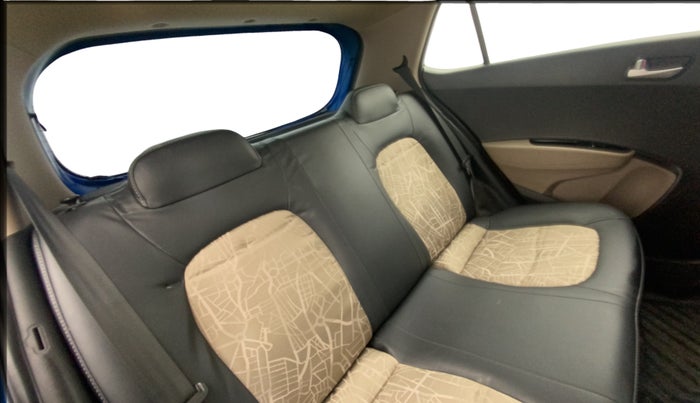 2018 Hyundai Grand i10 SPORTZ 1.2 KAPPA VTVT, Petrol, Manual, 81,960 km, Right Side Rear Door Cabin