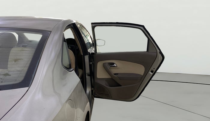 2014 Skoda Rapid 1.6 MPI AMBITION PLUS AT, Petrol, Automatic, 62,605 km, RHS Rear Door