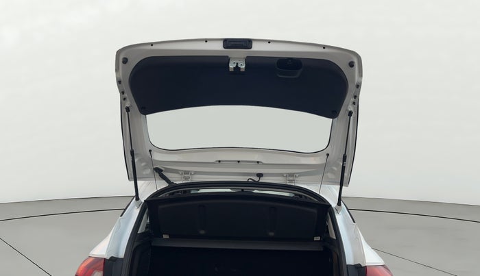 2023 Hyundai NEW I20 ASTA (O) 1.2 MT, Petrol, Manual, 19,450 km, Boot Door Open