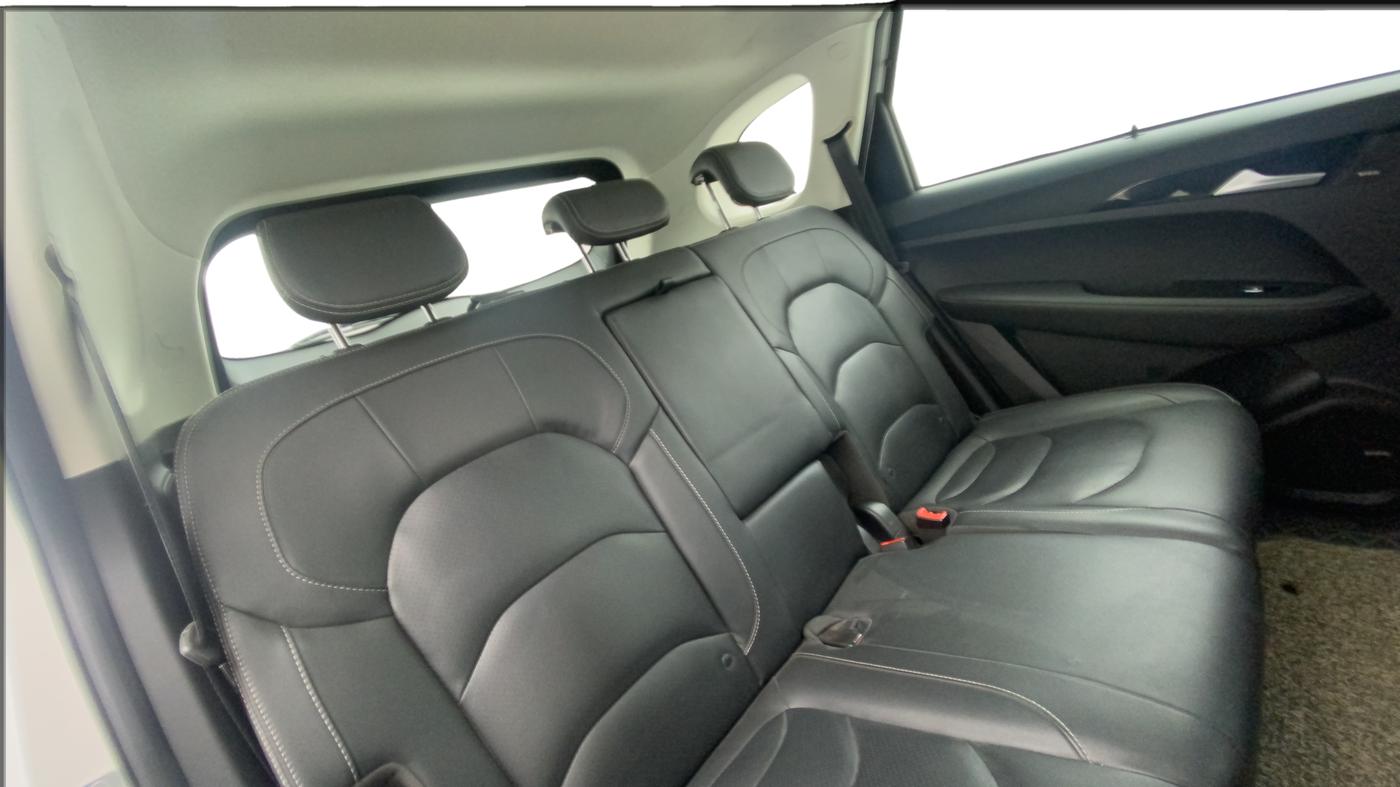 2020 MG HECTOR SHARP 1.5 DCT PETROL, Petrol, Automatic, 78,178 km, Right Side Rear Door Cabin