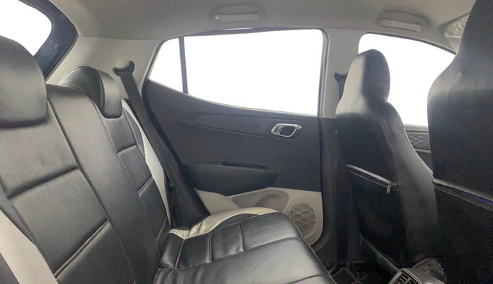 2022 Hyundai GRAND I10 NIOS SPORTZ AMT 1.2 KAPPA VTVT, Petrol, Automatic, 54,956 km, Right Side Rear Door Cabin