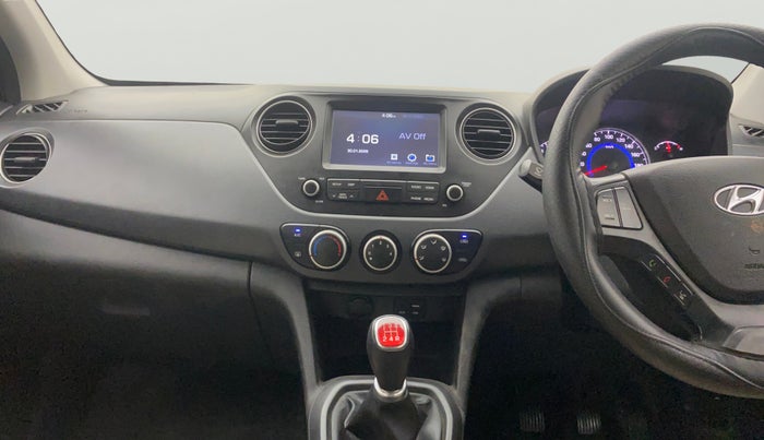 2018 Hyundai Grand i10 SPORTZ 1.2 KAPPA VTVT DUAL TONE, Petrol, Manual, 59,136 km, Air Conditioner