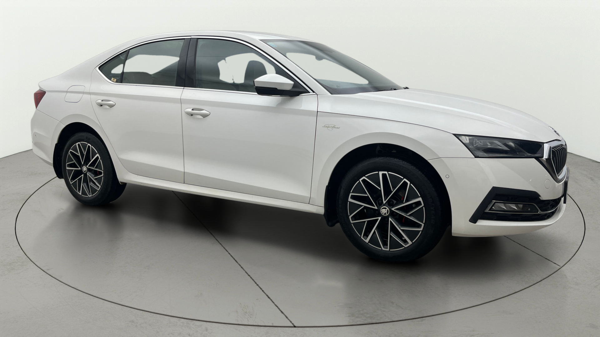 2021 Skoda Octavia 2021-2023 L&K 2.0 AT 2021 Skoda Octavia 2021-2023 L&K 2.0 AT