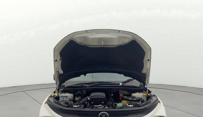 2024 Tata NEXON CREATIVE+ DCA 1.2 PETROL, Petrol, Automatic, 30,907 km, Open Bonet