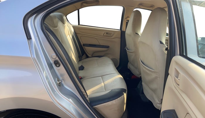 2019 Honda Amaze 1.2L I-VTEC E, CNG, Manual, 43,899 km, Right Side Rear Door Cabin