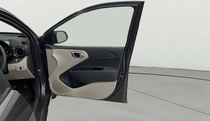 2020 Hyundai AURA SX PLUS 1.2 AMT, Petrol, Automatic, 34,109 km, RHS Front Door