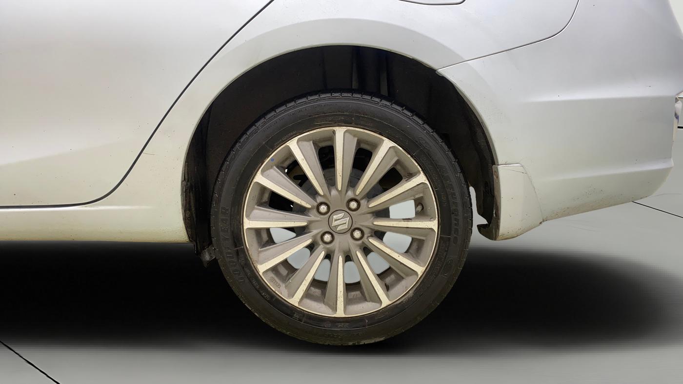 2023 Maruti Ciaz ALPHA  AT 1.5 SHVS PETROL, Petrol, Automatic, 37,327 km, Left Rear Wheel