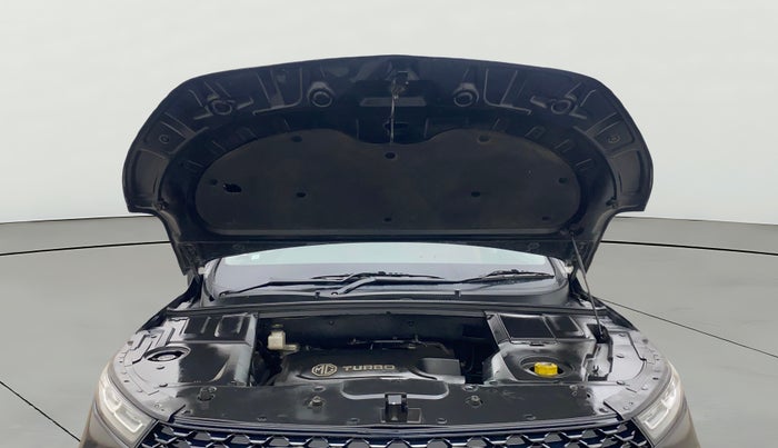 2022 MG HECTOR PLUS SHARP 2.0 DIESEL TURBO MT 6-STR, Diesel, Manual, 41,694 km, Open Bonet