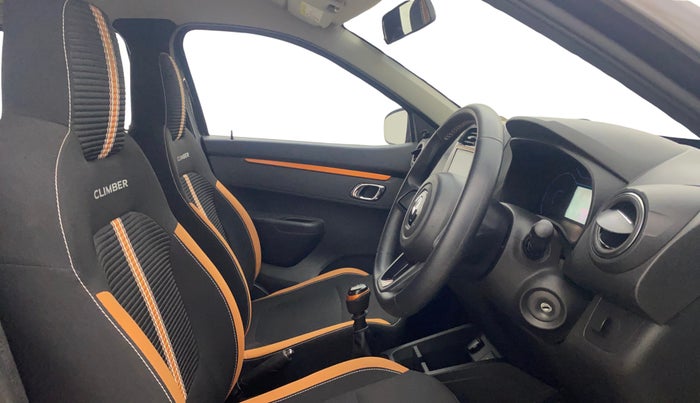 2021 Renault Kwid CLIMBER 1.0 (O), Petrol, Manual, 24,931 km, Right Side Front Door Cabin