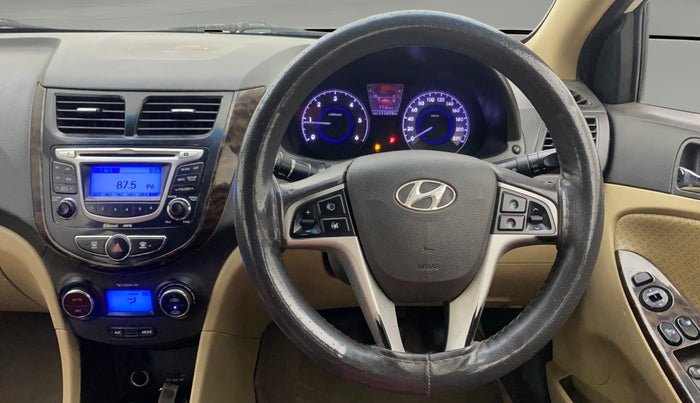 2012 Hyundai Verna FLUIDIC 1.6 CRDI SX, Diesel, Manual, 1,11,454 km, Steering Wheel Close Up