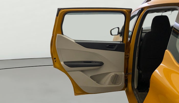 2019 Renault TRIBER RXT, CNG, Manual, 61,119 km, LHS Rear Door