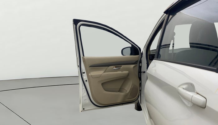 2024 Maruti Ertiga VXI AT SHVS, Petrol, Automatic, 20,781 km, LHS Front Door