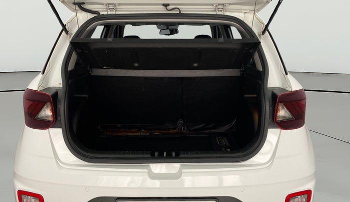 2022 Hyundai VENUE SX 1.0 (O) TURBO IMT, Petrol, Manual, 32,769 km, Boot Open Zoomed View