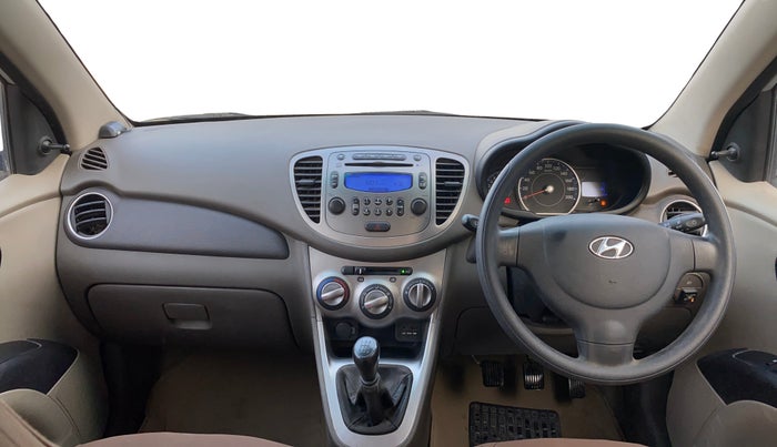 2014 Hyundai i10 SPORTZ 1.1, CNG, Manual, 87,563 km, Dashboard