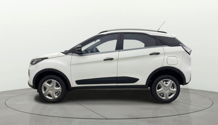 2022 Tata NEXON XM SUNROOF PETROL, Petrol, Manual, 55,868 km, Left Side