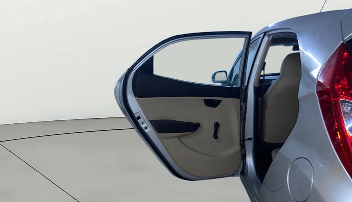 2017 Hyundai Eon ERA +, Petrol, Manual, 11,320 km, LHS Rear Door