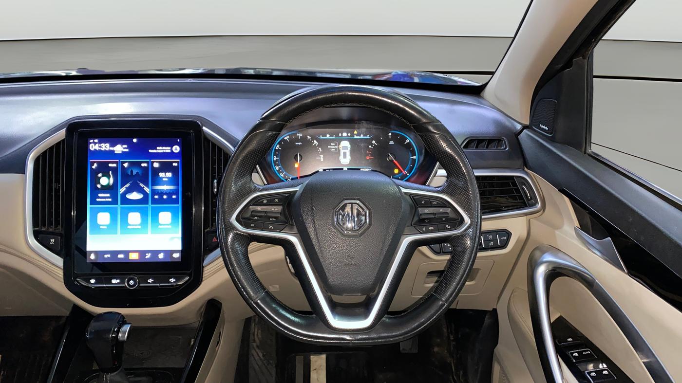 2021 MG HECTOR SHARP 1.5 PETROL CVT, Petrol, Automatic, 61,025 km, Steering Wheel Close Up