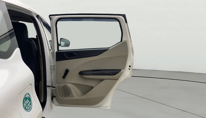 2021 Renault TRIBER RXL MT, Petrol, Manual, 97,332 km, RHS Rear Door