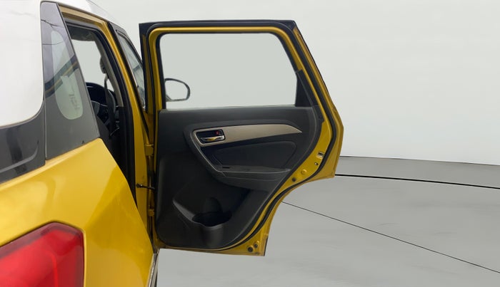 2016 Maruti Vitara Brezza ZDI PLUS, Diesel, Manual, 1,33,214 km, RHS Rear Door