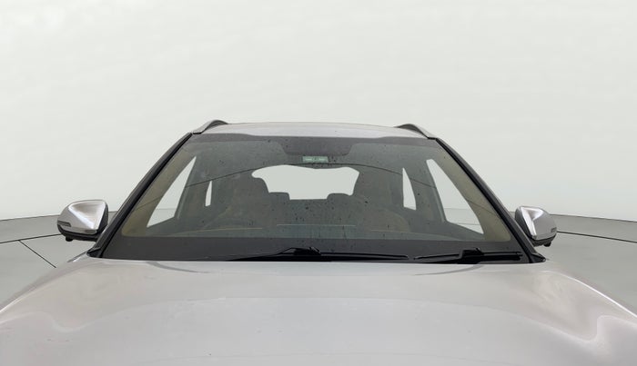 2022 KIA CARENS PRESTIGE 1.4 PETROL 7 STR, Petrol, Manual, 14,137 km, Front Windshield