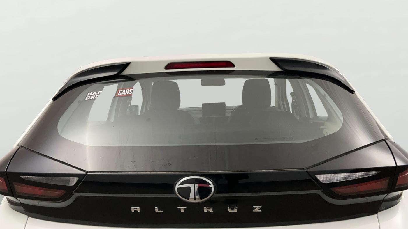 2024 Tata ALTROZ XE PETROL, Petrol, Manual, 8,304 km, Rear Windshield