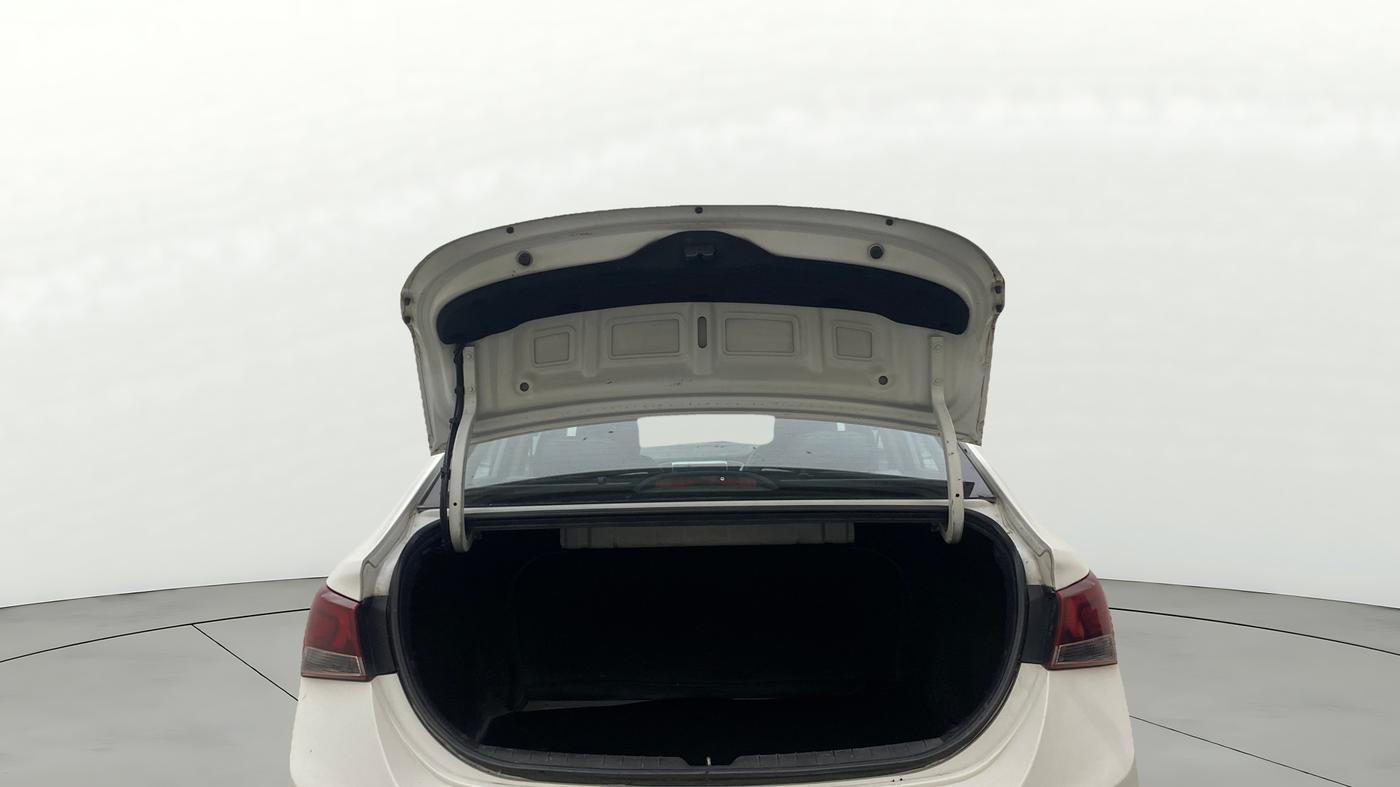 2019 Hyundai Verna 1.6 SX (O) CRDI MT, Diesel, Manual, 1,48,753 km, Boot Open Zoomed View