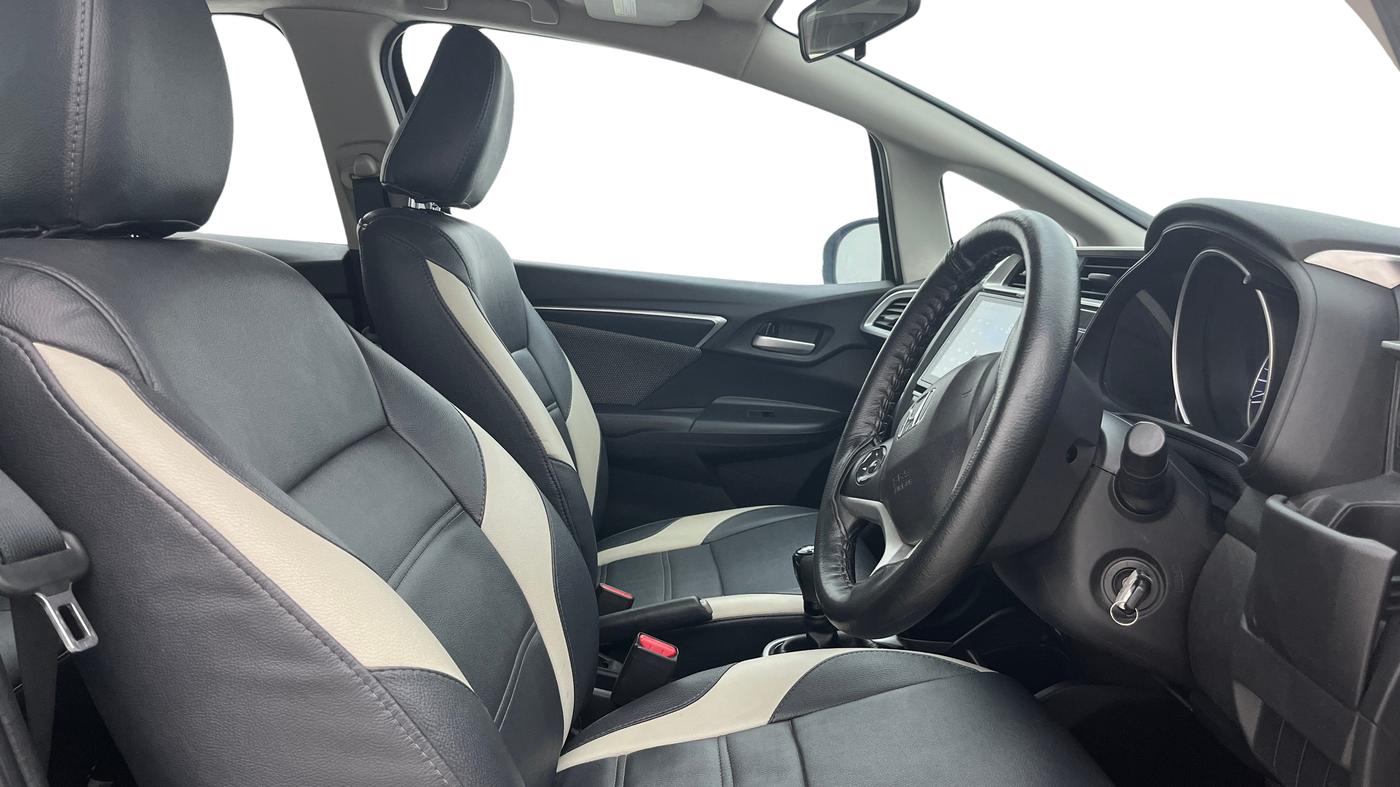 2017 Honda WR-V 1.2L I-VTEC VX MT, Petrol, Manual, 61,438 km, Right Side Front Door Cabin